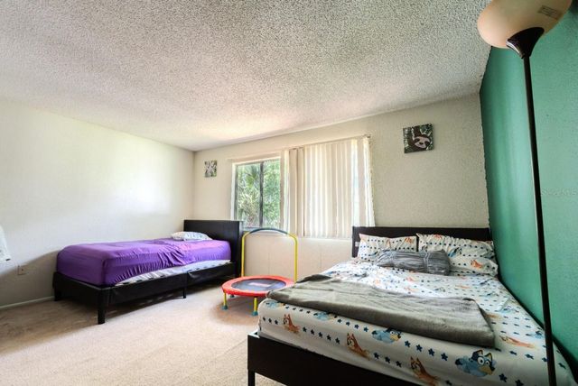 4267 S SEMORAN BOULEVARD 11, Orlando, FL 32822