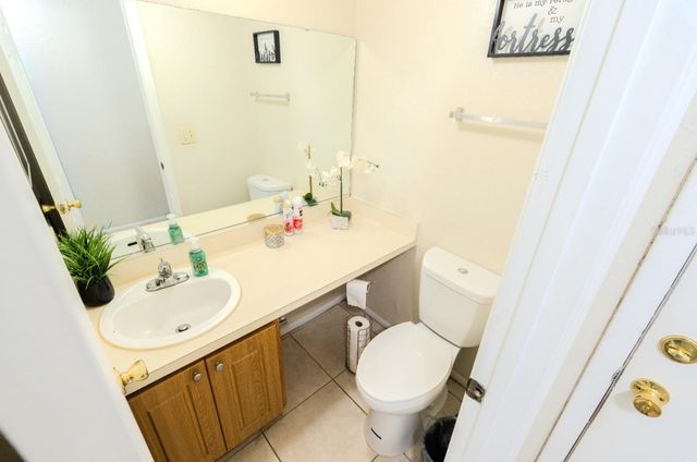 4267 S SEMORAN BOULEVARD 11, Orlando, FL 32822