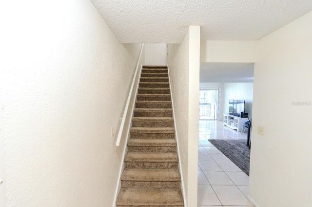 4267 S SEMORAN BOULEVARD 11, Orlando, FL 32822