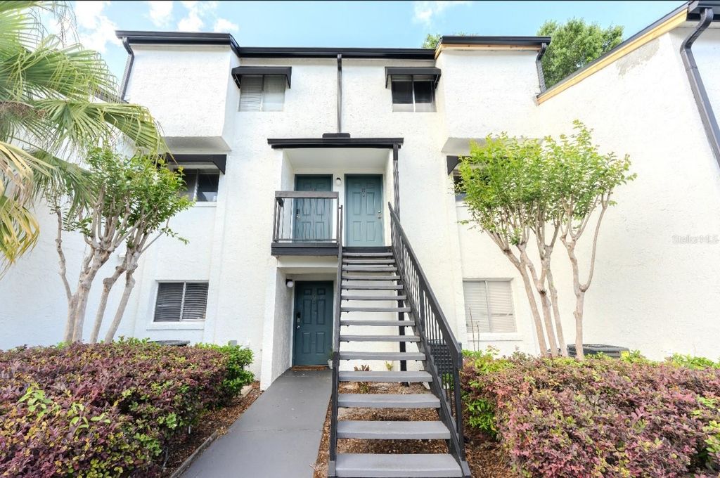 4267 S SEMORAN BOULEVARD 11, Orlando, FL 32822