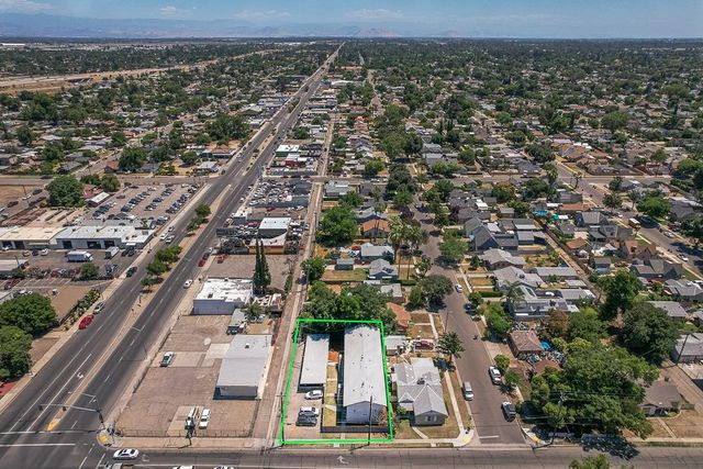 446 N Maple Avenue, Fresno, CA 93702