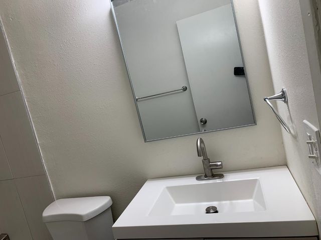 446 N Maple Avenue, Fresno, CA 93702