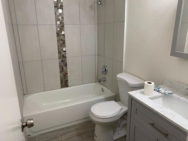 446 N Maple Avenue, Fresno, CA 93702