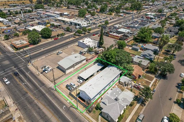 446 N Maple Avenue, Fresno, CA 93702
