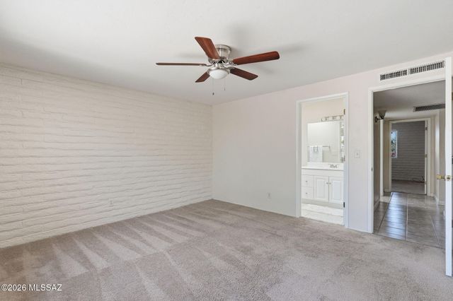 153 E Mountain Morning Drive, Tucson, AZ 85704