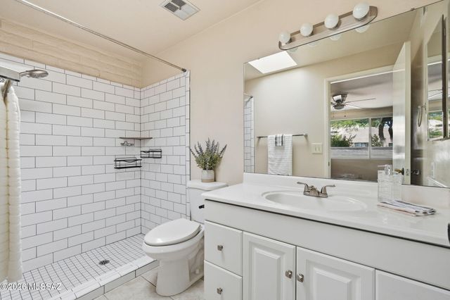 153 E Mountain Morning Drive, Tucson, AZ 85704