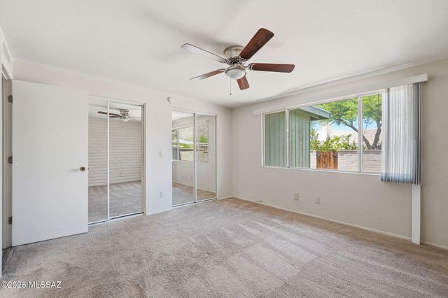 153 E Mountain Morning Drive, Tucson, AZ 85704