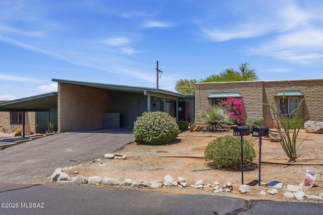 153 E Mountain Morning Drive, Tucson, AZ 85704