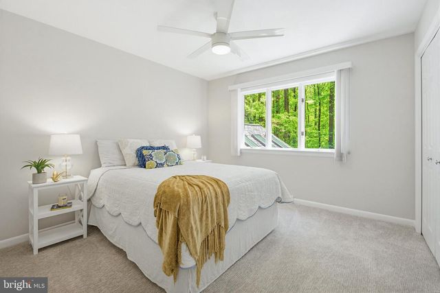 2640 SPRING VALLEY RD, Lancaster, PA 17601