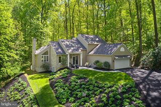 2640 SPRING VALLEY RD, Lancaster, PA 17601