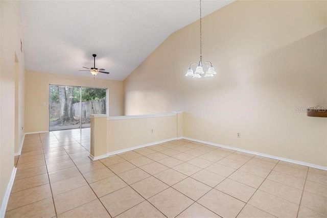 3302 LAUREL DALE DRIVE, Tampa, FL 33618