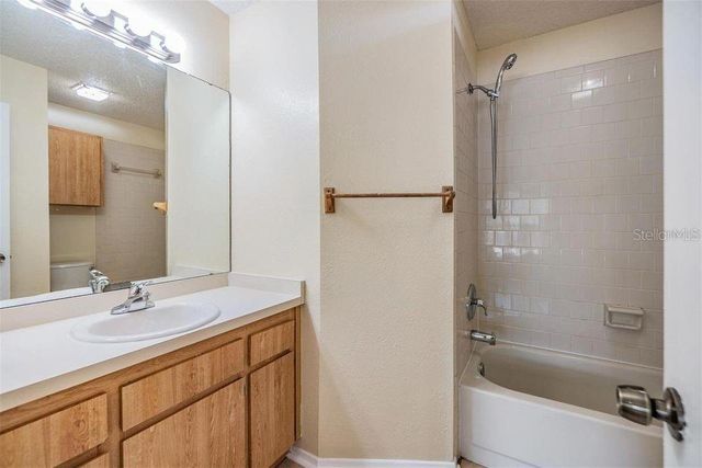 3302 LAUREL DALE DRIVE, Tampa, FL 33618