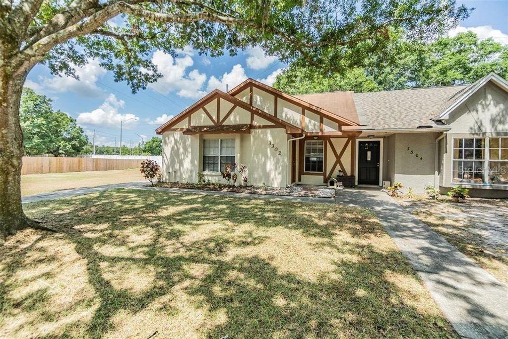 3302 LAUREL DALE DRIVE, Tampa, FL 33618
