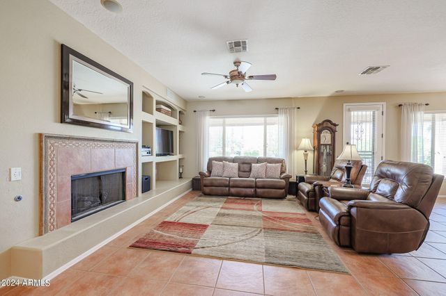 13755 W NOGALES Drive, Sun City West, AZ 85375