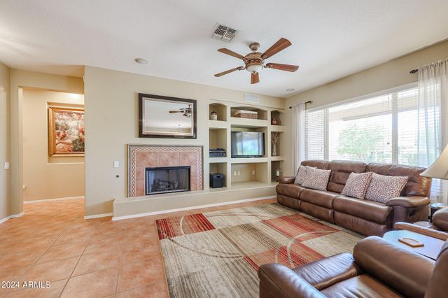 13755 W NOGALES Drive, Sun City West, AZ 85375