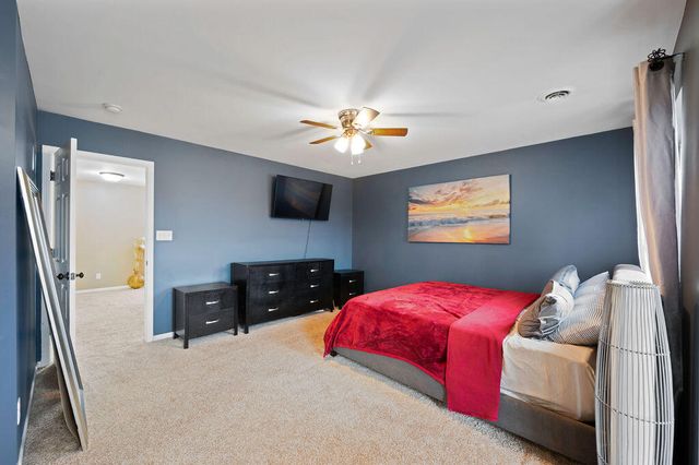 1216 Saratoga Avenue, Schererville, IN 46375