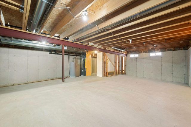 1216 Saratoga Avenue, Schererville, IN 46375