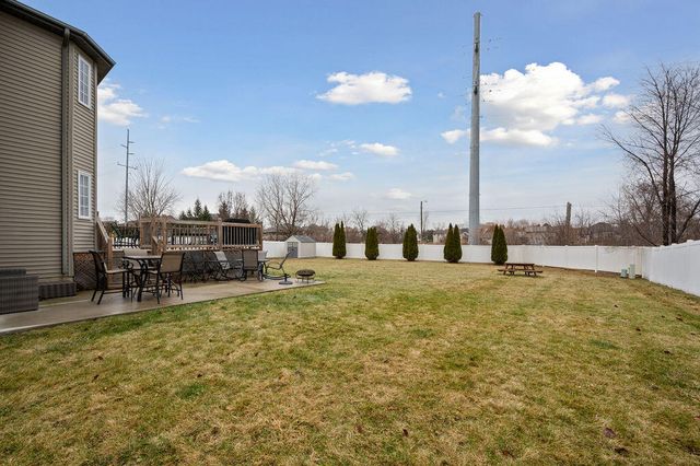 1216 Saratoga Avenue, Schererville, IN 46375