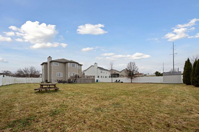 1216 Saratoga Avenue, Schererville, IN 46375