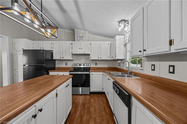 7121 Old Lexington Road, Winston-salem, NC 27107