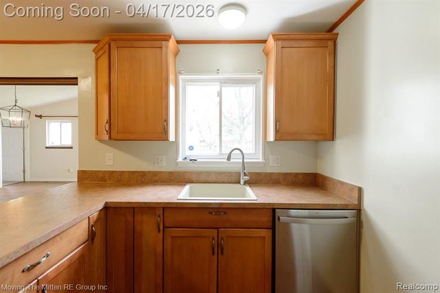 23116 Glenmoor Heights Heights, Farmington Hills, MI 48336