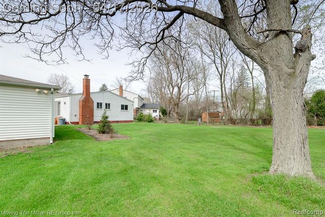 23116 Glenmoor Heights Heights, Farmington Hills, MI 48336