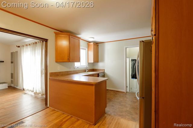 23116 Glenmoor Heights Heights, Farmington Hills, MI 48336