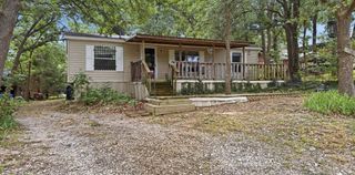 945 Lake Road, Gordonville, TX 76245