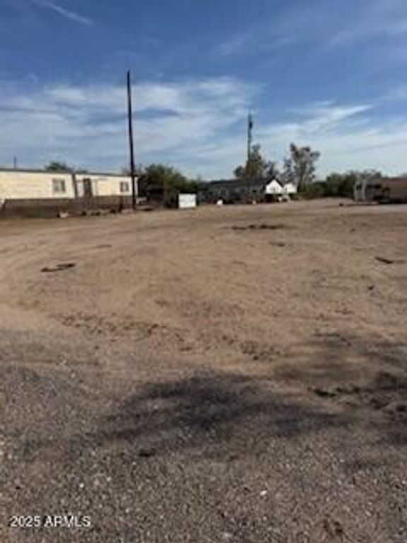 xxxxx W GRIFFIN Avenue 4,5,6, Wittmann, AZ 85361 — photo 3