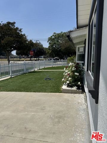 19459 Keswick Street, Reseda (los Angeles), CA 91335