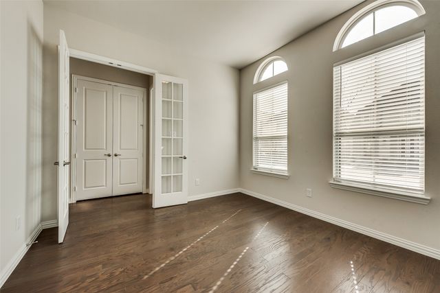 8059 Copper Way, Dallas, TX 75252