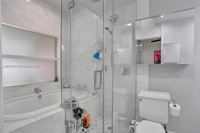21150 Jib Court J12, Aventura, FL 33180