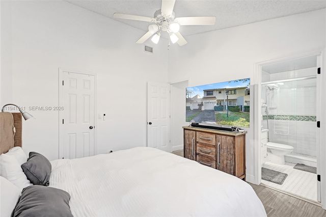21150 Jib Court J12, Aventura, FL 33180