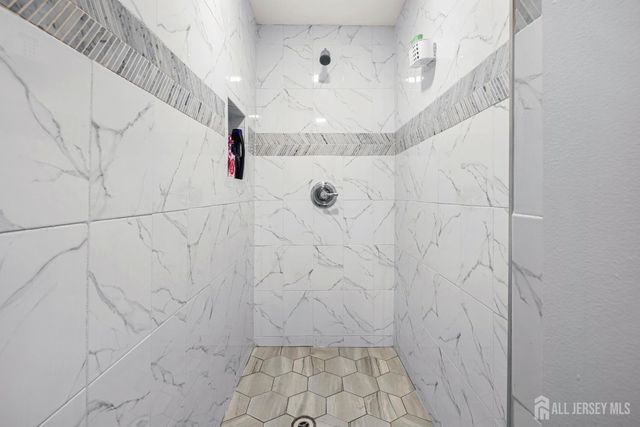 490 Florida Grove Road, Perth Amboy, NJ 08861