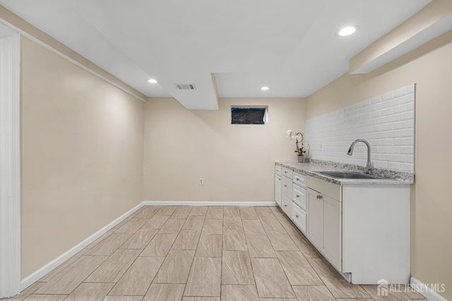 490 Florida Grove Road, Perth Amboy, NJ 08861