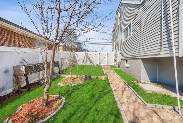 490 Florida Grove Road, Perth Amboy, NJ 08861