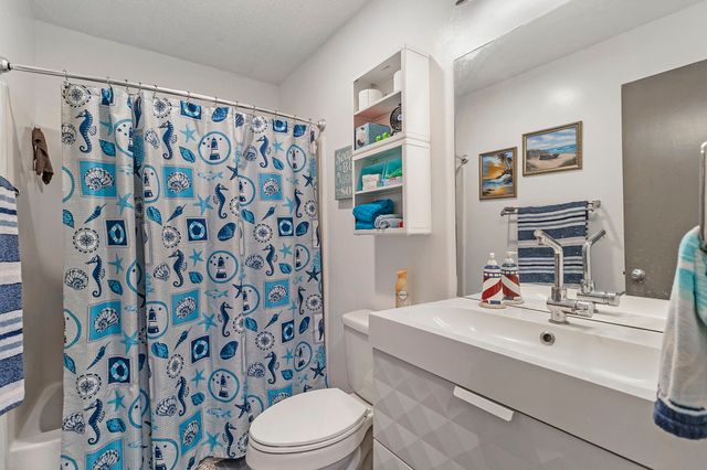 17 Townhouse Lane, Trinity, TX 75862