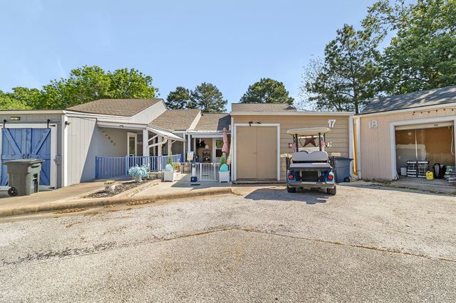 17 Townhouse Lane, Trinity, TX 75862