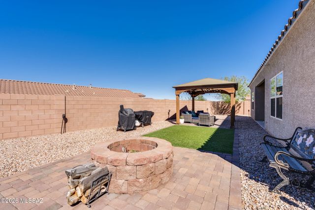 656 S Adanirom Judson Avenue, Corona De Tucson, AZ 85641