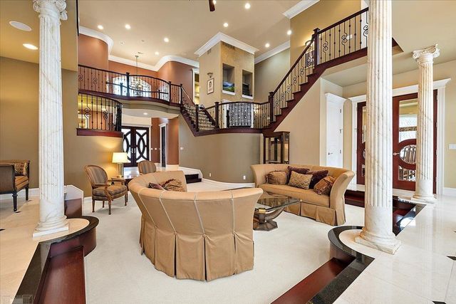 61403 Barclay Drive, Washington, MI 48094