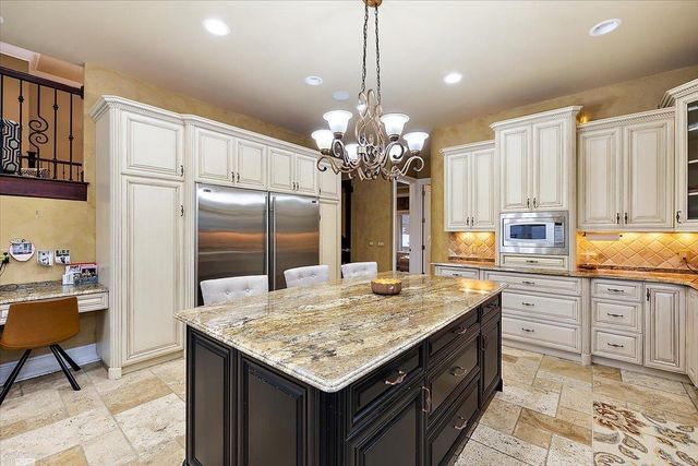 61403 Barclay Drive, Washington, MI 48094