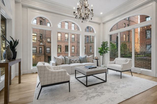 190 A Marlborough St A, Boston, MA 02116
