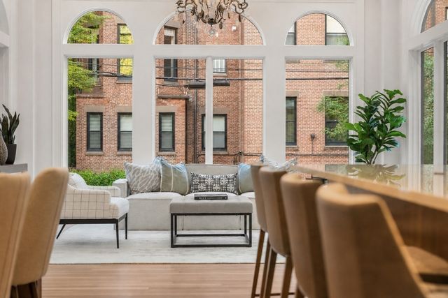 190 A Marlborough St A, Boston, MA 02116