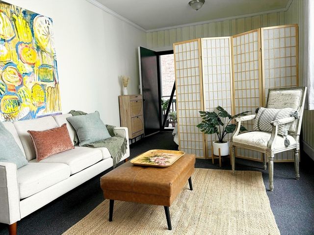 35 Lee Street 11, Cambridge, MA 02138