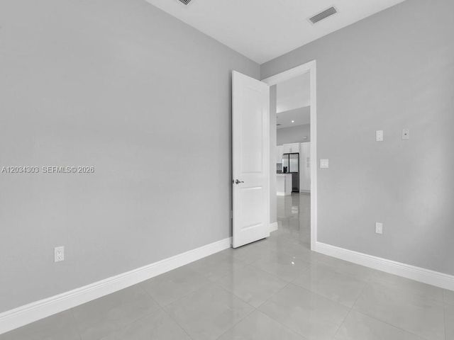 4210 58th Ave NE, Naples, FL 34120