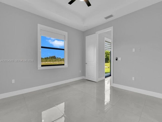 4210 58th Ave NE, Naples, FL 34120