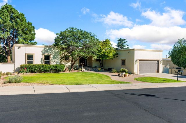 9806 Greenbrier Road NE, Albuquerque, NM 87111