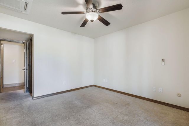 9806 Greenbrier Road NE, Albuquerque, NM 87111