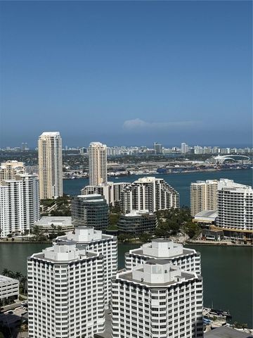 1060 Brickell Ave 4005, Miami, FL 33131