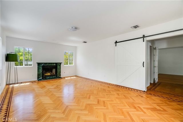 3654 Urquidez Avenue, Glendale, CA 91208